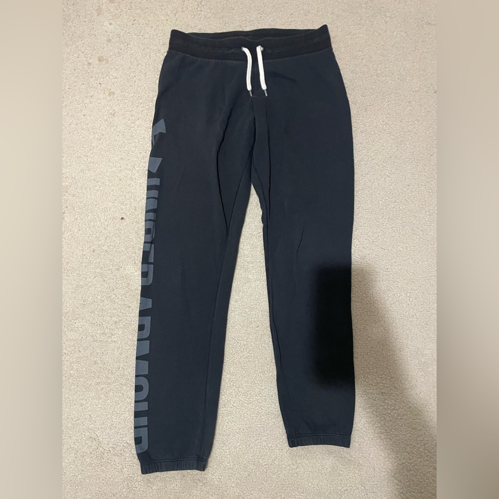 Under Armour Women’s Sweatpants - Small